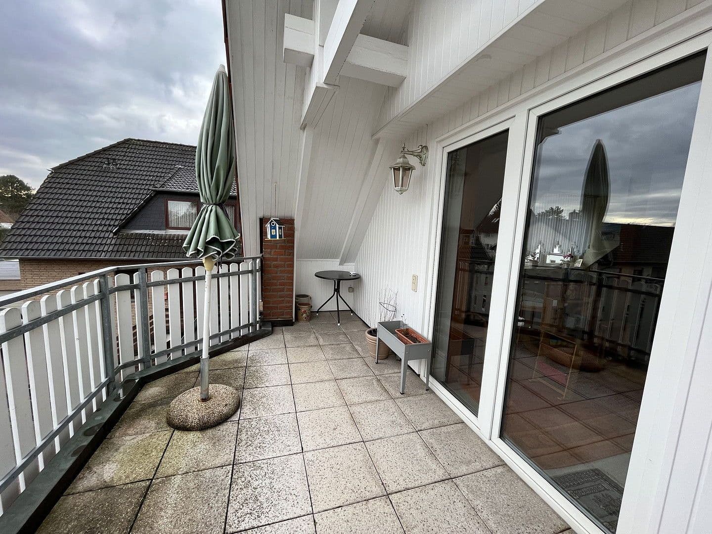 Pronájem bytu 3+1 84 m², Hannover, Dolní Sasko Pronájem bytu 3+1 84 m², Hannover, Dolní Sasko