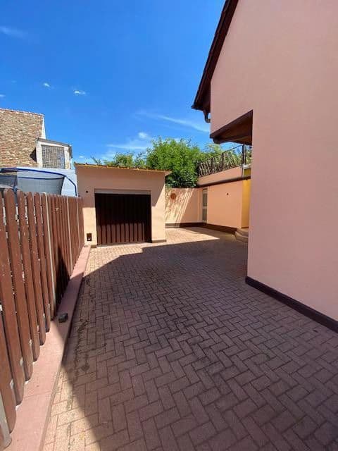 Pronájem domu 90 m², pozemek 250 m², Sackgasse 4, Dittelsheim-Heßloch, Porýní-Falc Pronájem domu 90 m², pozemek 250 m², Sackgasse 4, Dittelsheim-Heßloch, Porýní-Falc