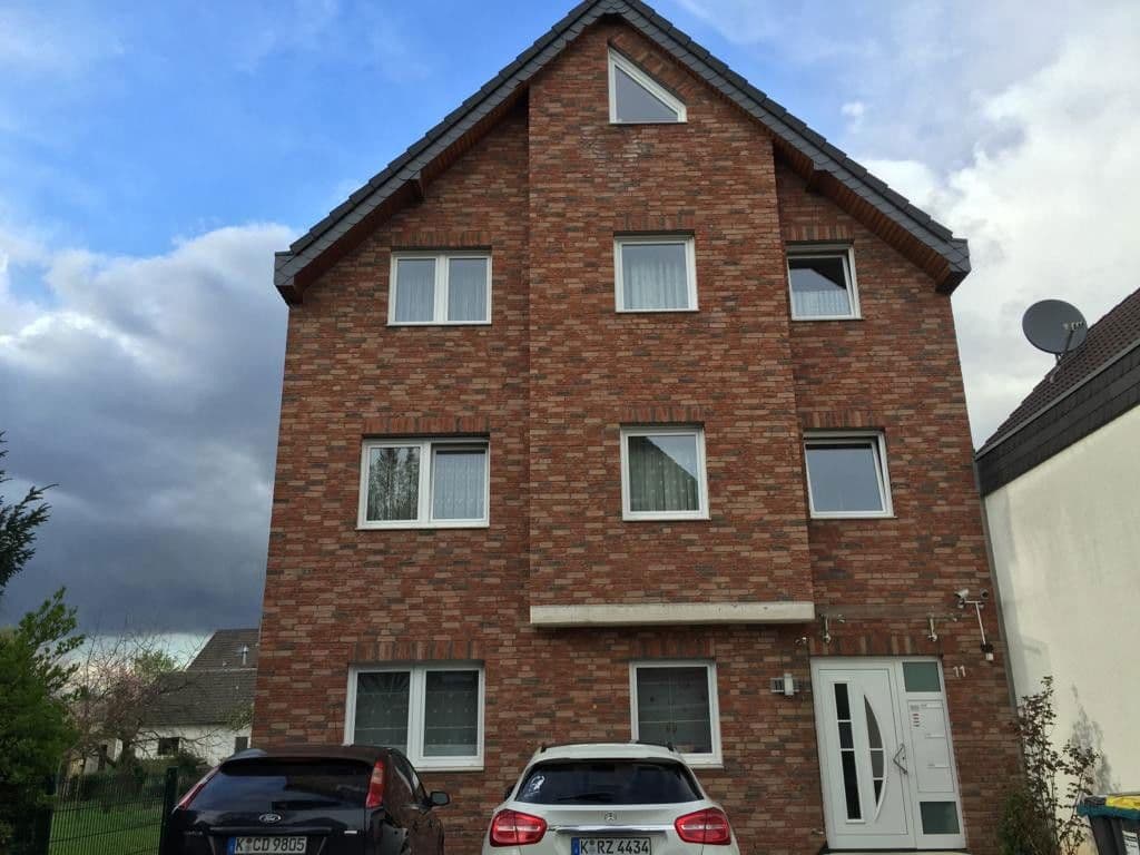 Pronájem bytu 3+1 83 m², Köln, Severní Porýní-Vestfálsko Pronájem bytu 3+1 83 m², Köln, Severní Porýní-Vestfálsko