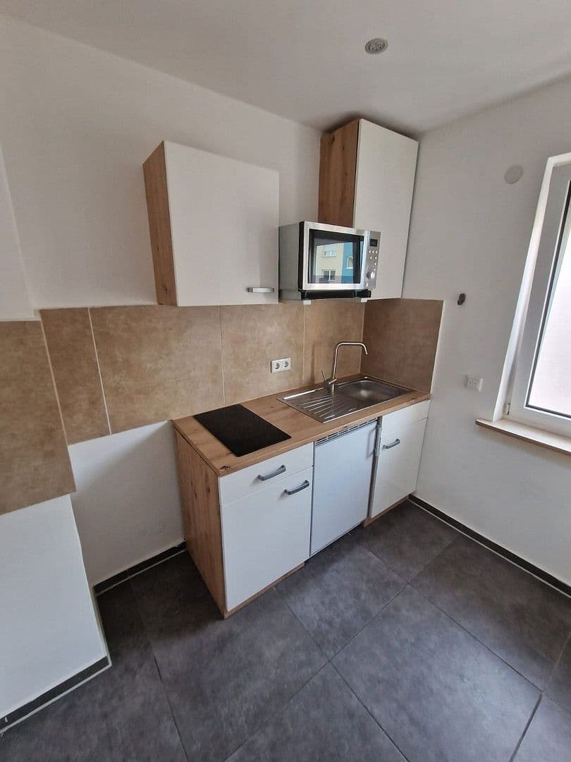 Pronájem bytu 1+1 35 m², Pfortenstrasse 18, Frankfurt am Main, Hessen Pronájem bytu 1+1 35 m², Pfortenstrasse 18, Frankfurt am Main, Hessen