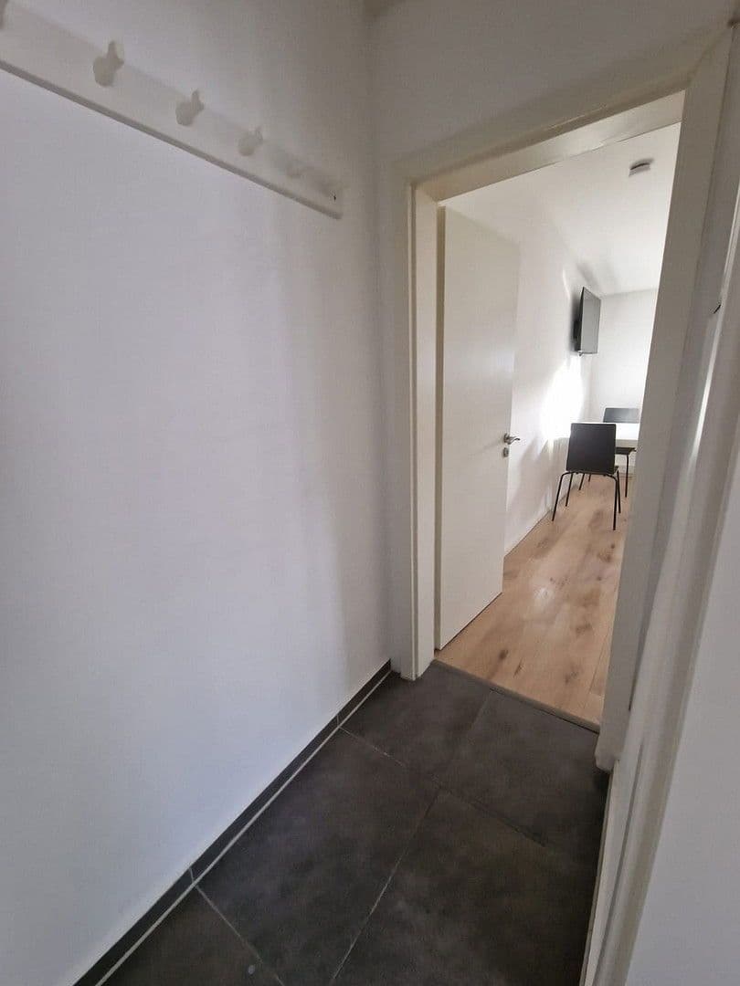 Pronájem bytu 1+1 35 m², Pfortenstrasse 18, Frankfurt am Main, Hessen Pronájem bytu 1+1 35 m², Pfortenstrasse 18, Frankfurt am Main, Hessen