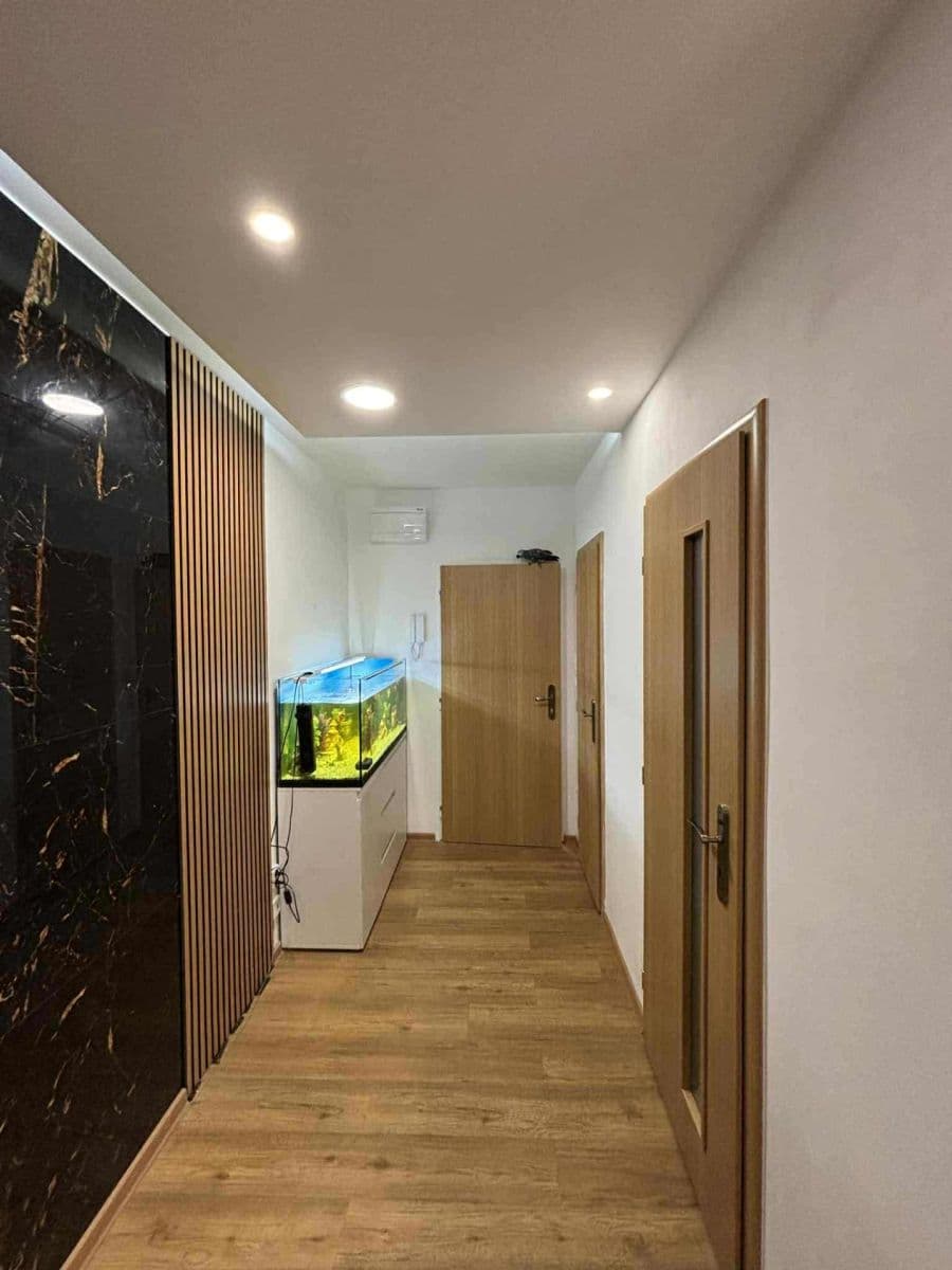 Prodej bytu 2+kk 45 m², Běhounkova, Praha, Praha Prodej bytu 2+kk 45 m², Běhounkova, Praha, Praha