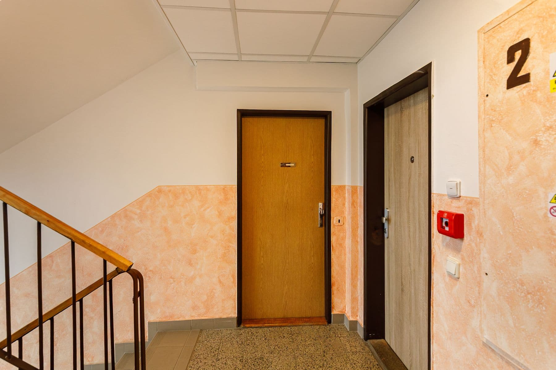 Prodej bytu 2+1 55 m², Rumunská, Čelákovice, Středočeský kraj Prodej bytu 2+1 55 m², Rumunská, Čelákovice, Středočeský kraj