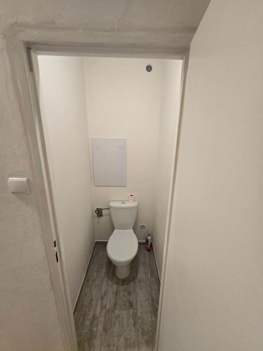 Pronájem bytu 2+1 54 m², Beskydská, Frýdek-Místek, Moravskoslezský kraj Pronájem bytu 2+1 54 m², Beskydská, Frýdek-Místek, Moravskoslezský kraj