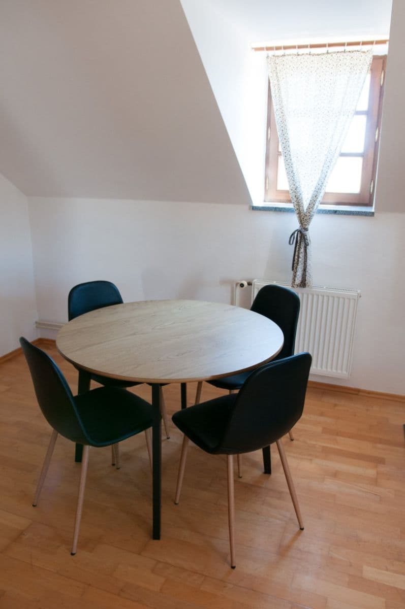 Pronájem bytu 1+kk 30 m², Palackého, Horní Planá, Jihočeský kraj Pronájem bytu 1+kk 30 m², Palackého, Horní Planá, Jihočeský kraj