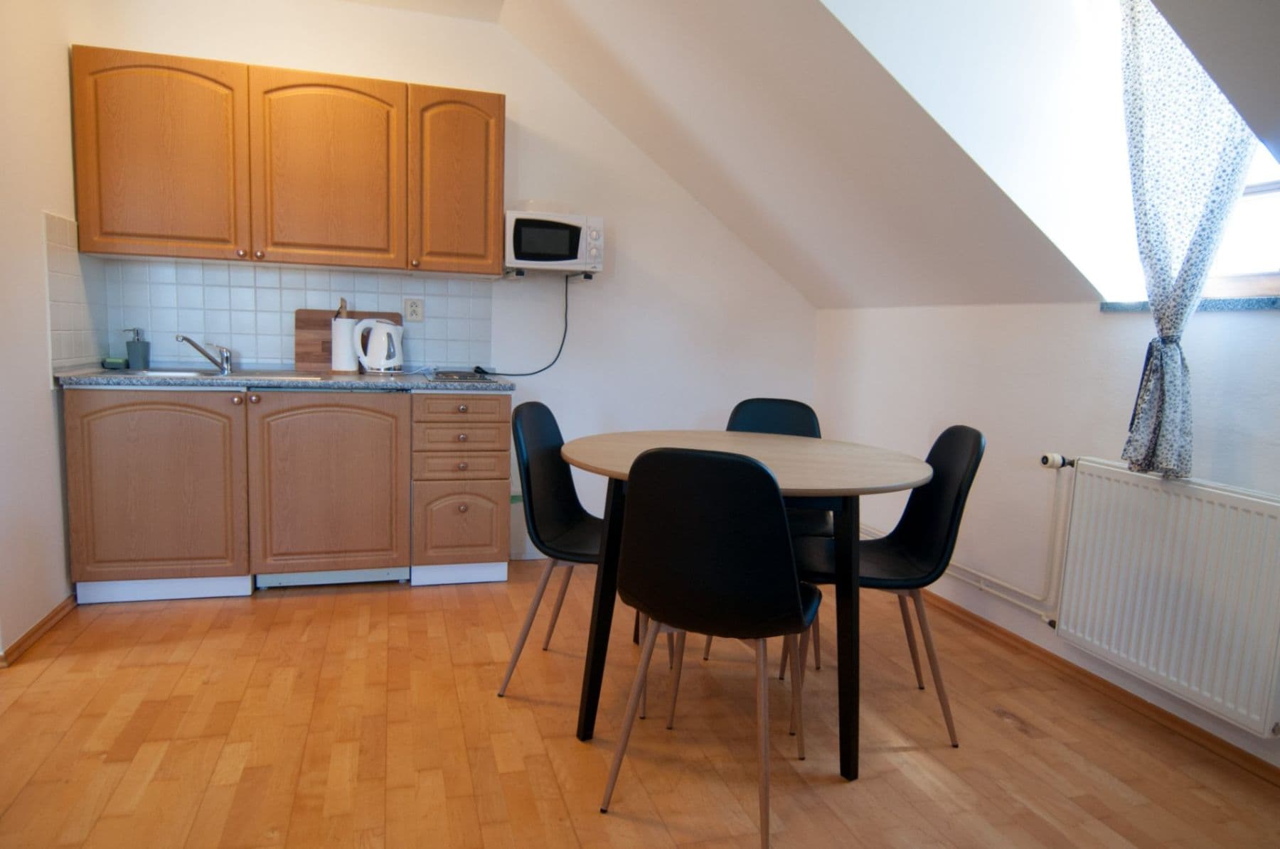 Pronájem bytu 1+kk 30 m², Palackého, Horní Planá, Jihočeský kraj Pronájem bytu 1+kk 30 m², Palackého, Horní Planá, Jihočeský kraj