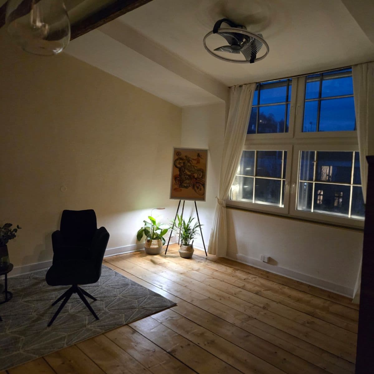 Pronájem bytu 1+1 40 m², Janáčkovo nábřeží, Praha, Praha Pronájem bytu 1+1 40 m², Janáčkovo nábřeží, Praha, Praha