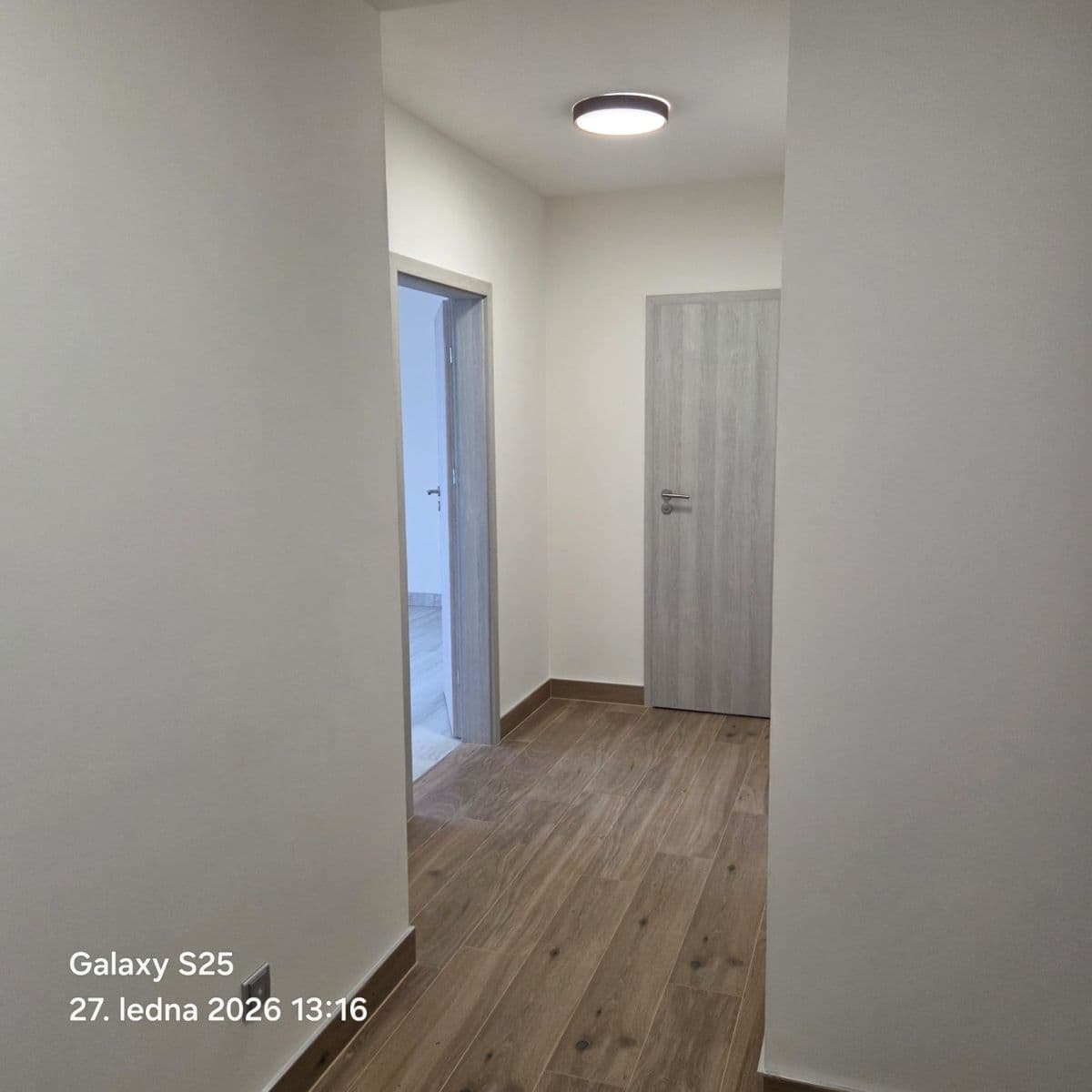 Pronájem bytu 3+kk 75 m², Podohradská, Praha, Praha Pronájem bytu 3+kk 75 m², Podohradská, Praha, Praha