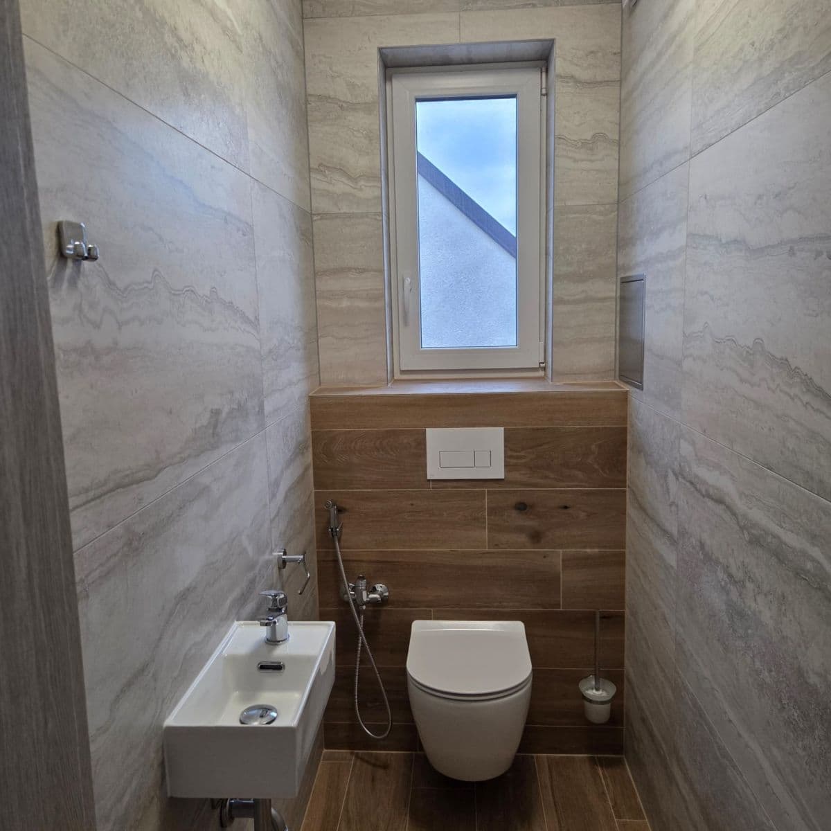 Pronájem bytu 3+kk 75 m², Podohradská, Praha, Praha Pronájem bytu 3+kk 75 m², Podohradská, Praha, Praha