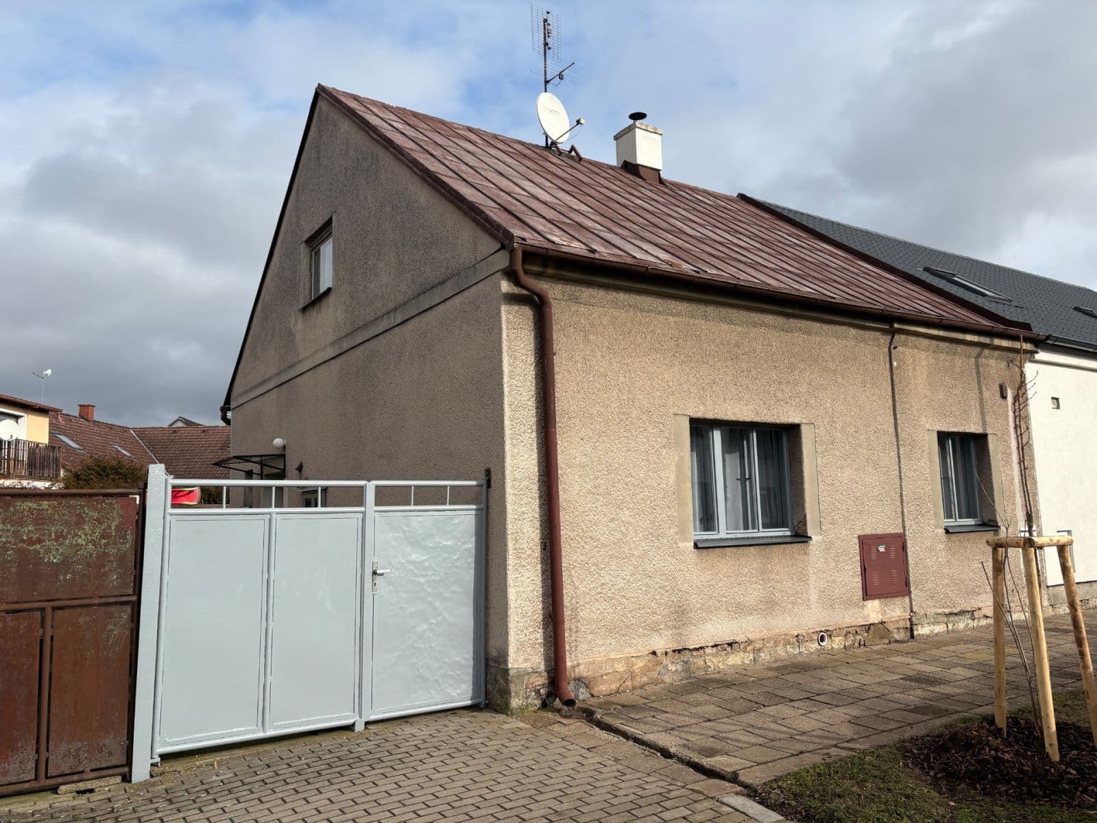 Prodej domu 64 m², pozemek 183 m², Brigádnická, Smiřice, Královéhradecký kraj Prodej domu 64 m², pozemek 183 m², Brigádnická, Smiřice, Královéhradecký kraj