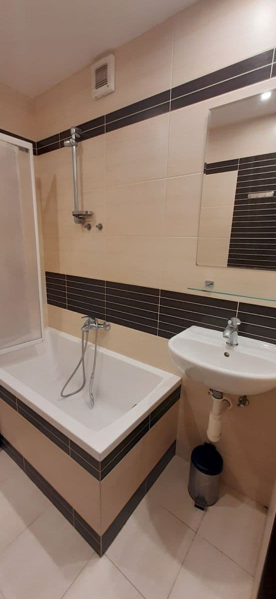 Pronájem bytu 2+kk 48 m², Mendelova, Praha, Praha Pronájem bytu 2+kk 48 m², Mendelova, Praha, Praha