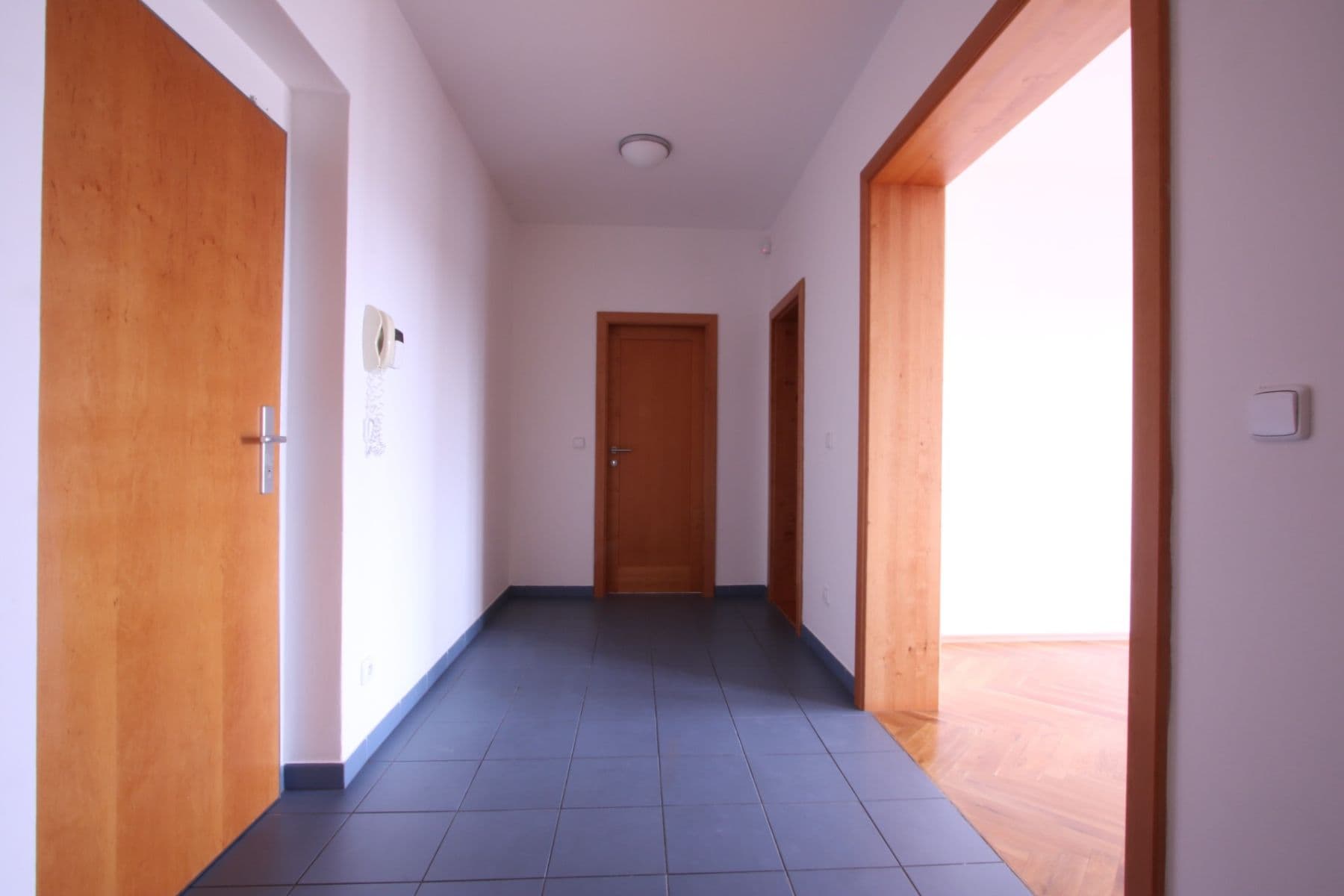 Pronájem bytu 4+kk 100 m², Mistrovská, Praha, Praha Pronájem bytu 4+kk 100 m², Mistrovská, Praha, Praha
