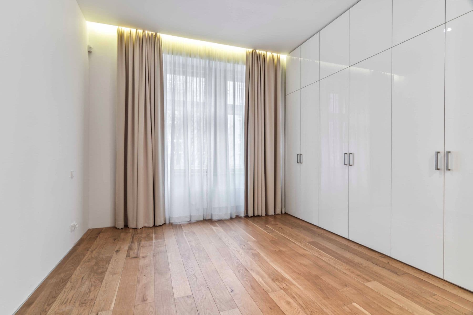 Pronájem bytu 3+kk 116 m², Laubova, Praha, Praha Pronájem bytu 3+kk 116 m², Laubova, Praha, Praha