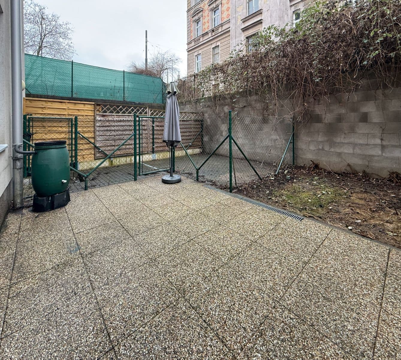 Prodej bytu 1+kk 29 m², Pod Labuťkou, Praha, Praha Prodej bytu 1+kk 29 m², Pod Labuťkou, Praha, Praha