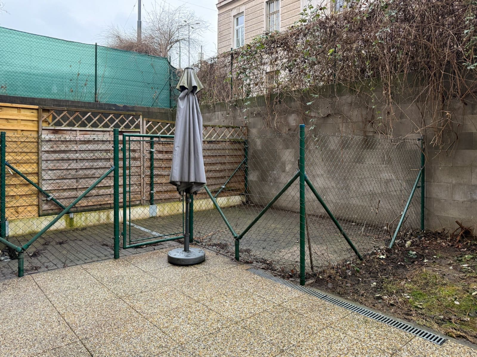 Prodej bytu 1+kk 29 m², Pod Labuťkou, Praha, Praha Prodej bytu 1+kk 29 m², Pod Labuťkou, Praha, Praha