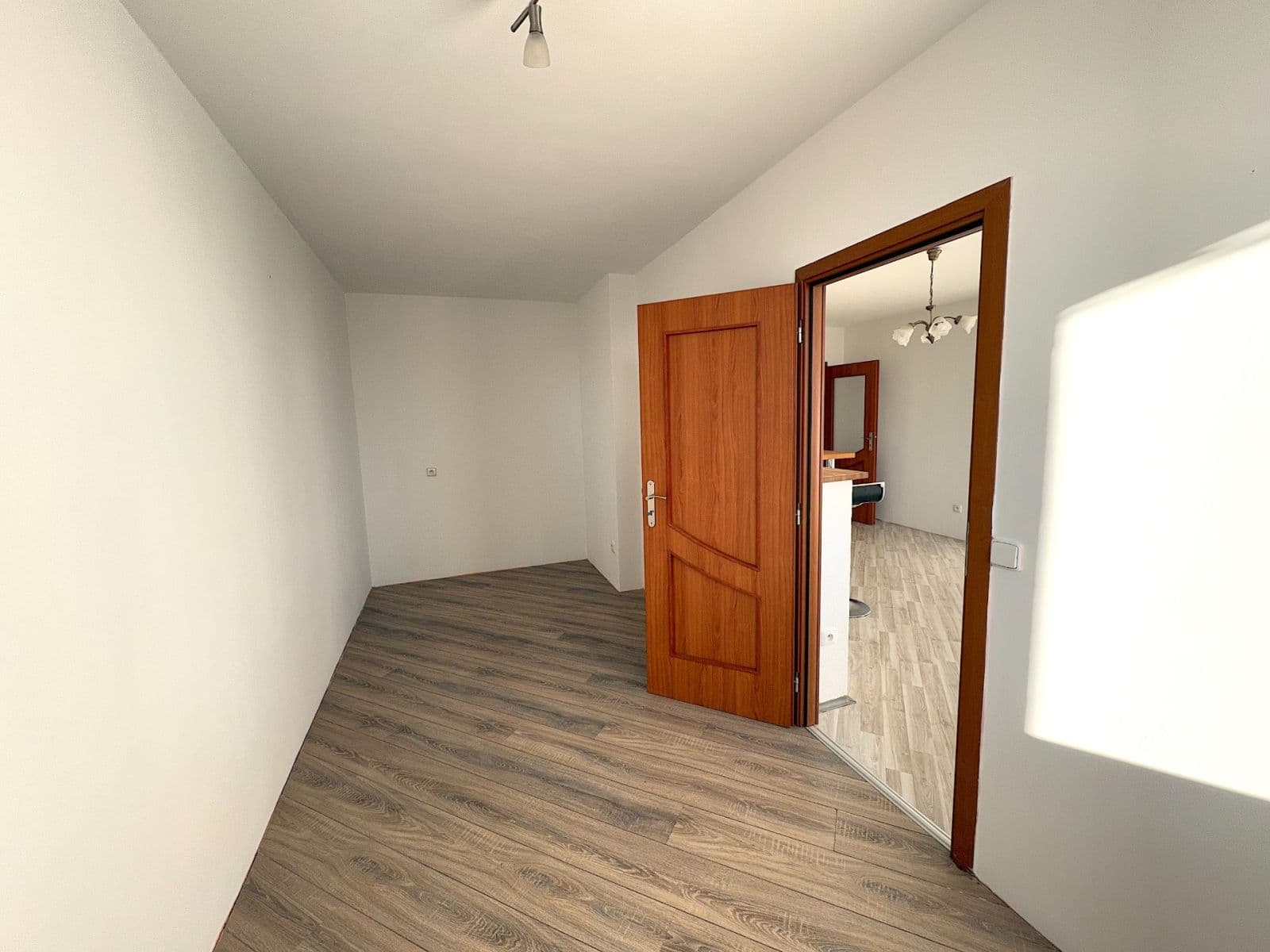 Prodej bytu 2+kk 54 m², Zvoncovitá, Praha, Praha Prodej bytu 2+kk 54 m², Zvoncovitá, Praha, Praha