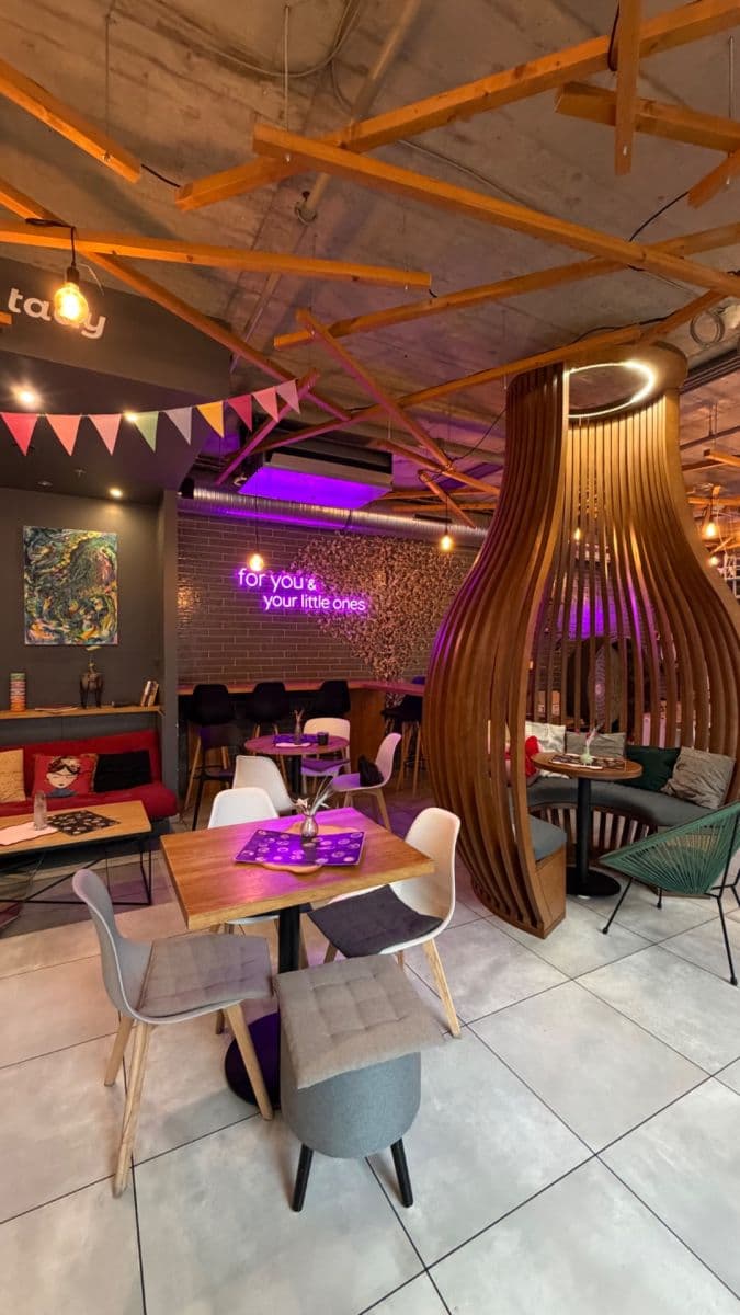 Pronájem nebytového prostoru 200 m², Sokolovská, Praha, Praha Pronájem nebytového prostoru 200 m², Sokolovská, Praha, Praha