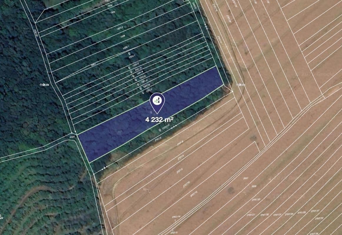 Prodej pozemku 4.232 m², Uherské Hradiště, Zlínský kraj Prodej pozemku 4.232 m², Uherské Hradiště, Zlínský kraj