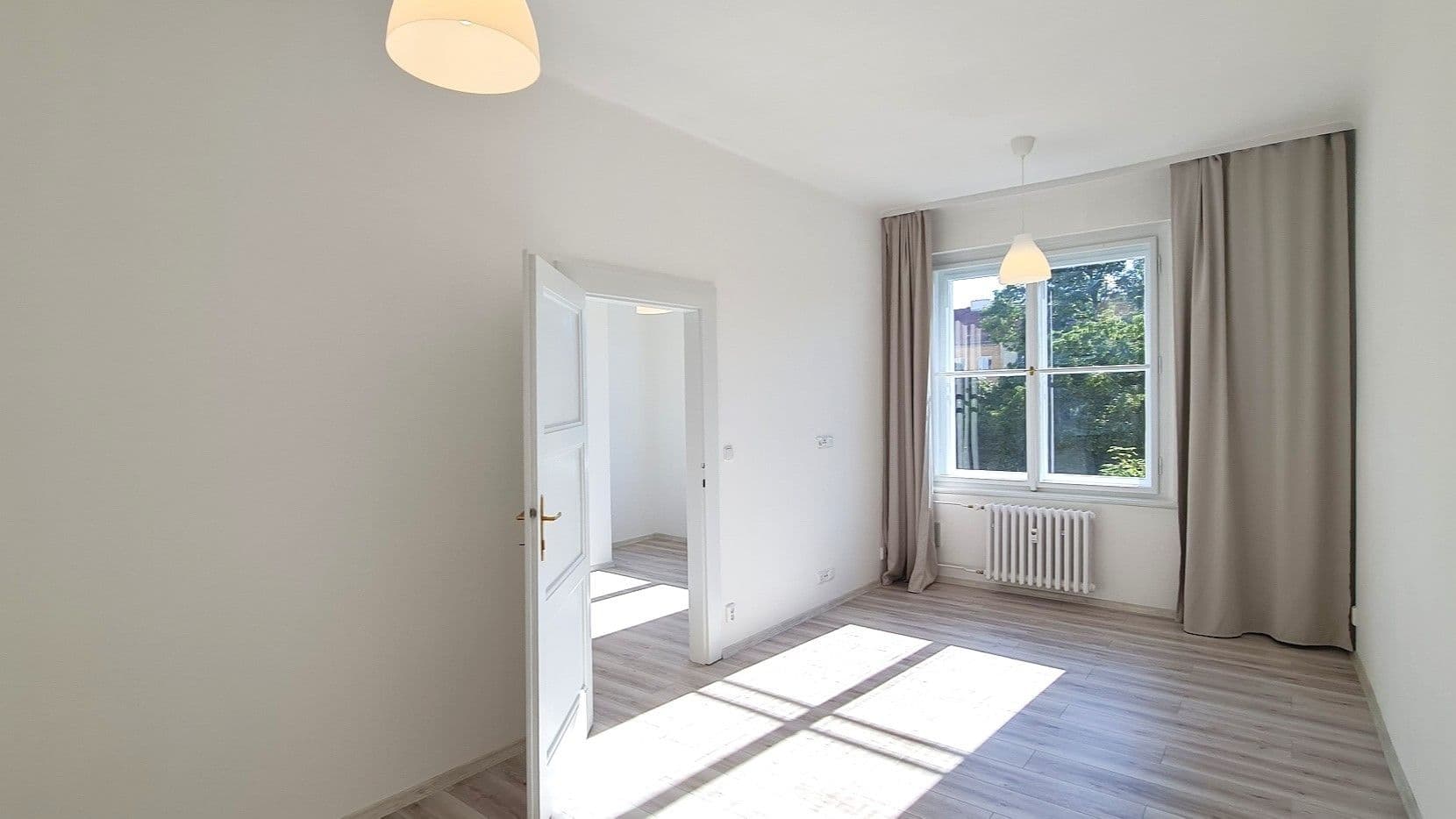 Pronájem bytu 2+1 50 m², Na Louži, Praha, Praha Pronájem bytu 2+1 50 m², Na Louži, Praha, Praha