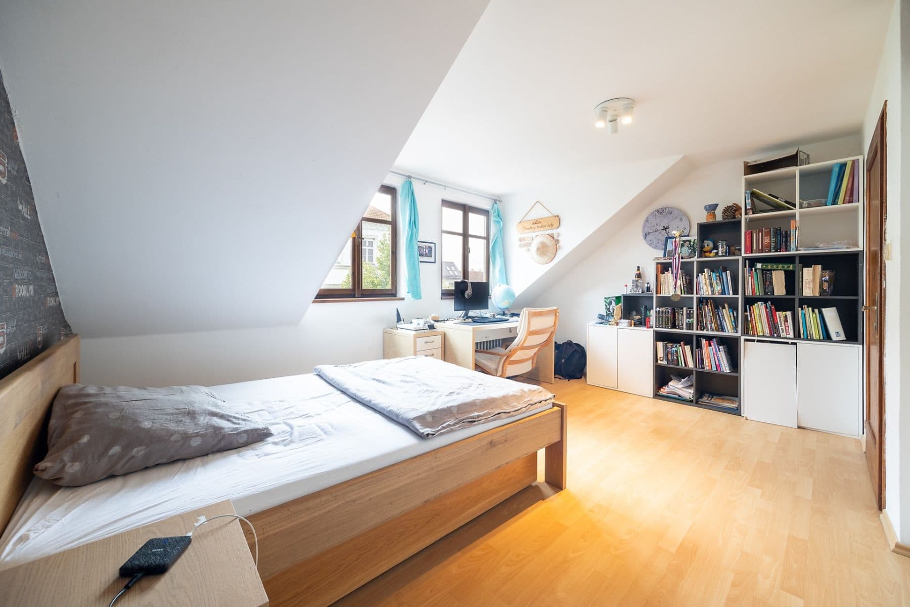 Prodej domu 202 m², pozemek 1.606 m², Masarykovo nám., Říčany, Středočeský kraj Prodej domu 202 m², pozemek 1.606 m², Masarykovo nám., Říčany, Středočeský kraj