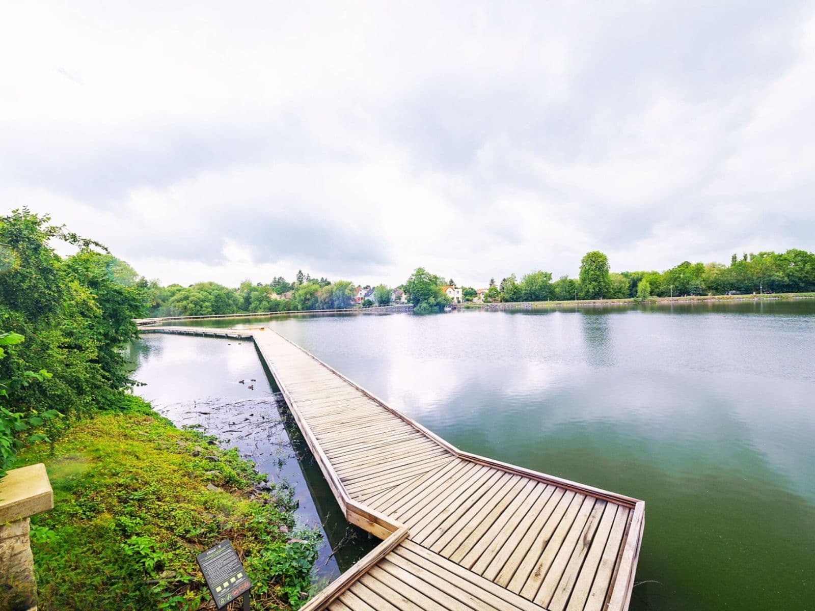 Prodej domu 202 m², pozemek 1.606 m², Masarykovo nám., Říčany, Středočeský kraj Prodej domu 202 m², pozemek 1.606 m², Masarykovo nám., Říčany, Středočeský kraj