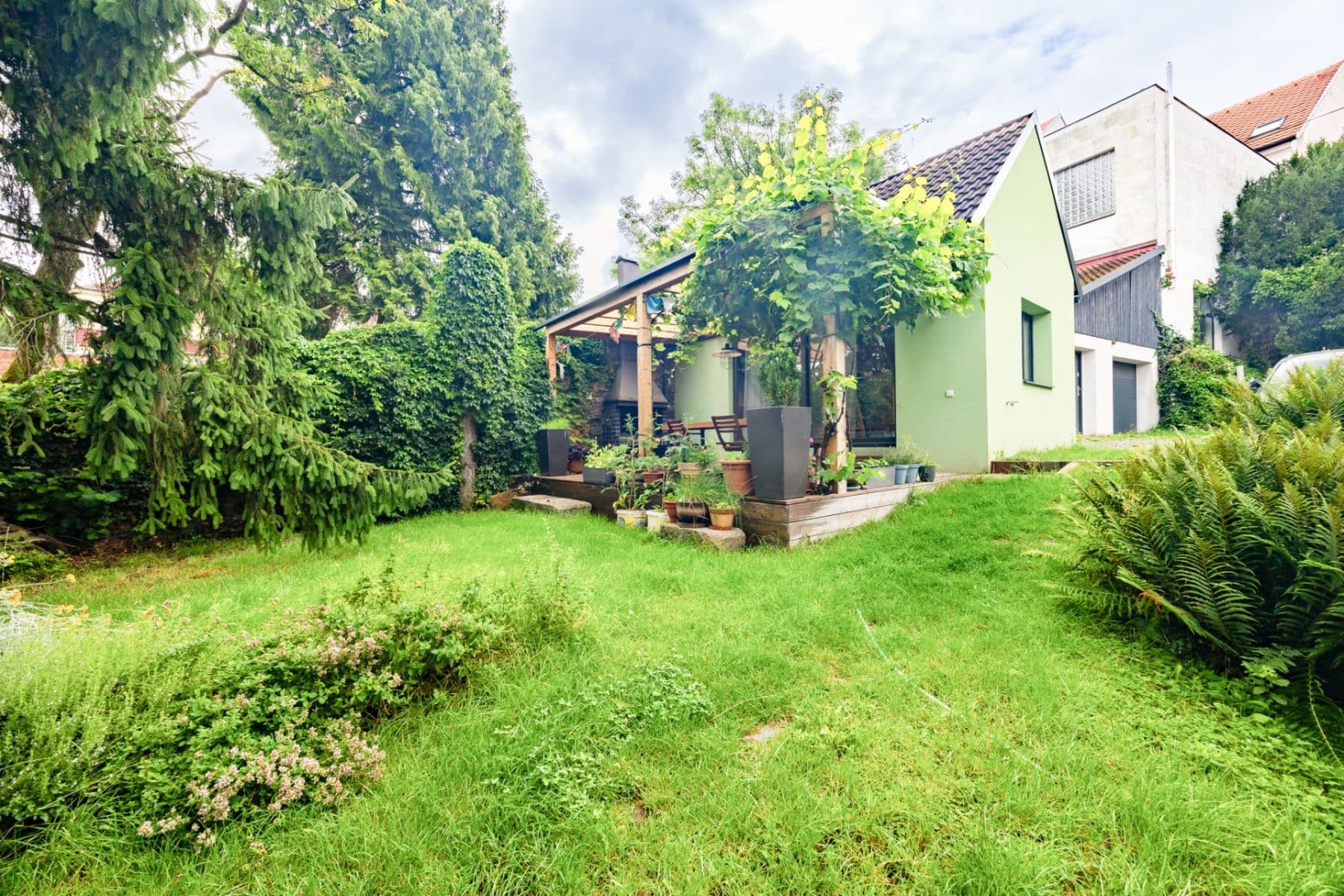 Prodej domu 202 m², pozemek 1.606 m², Masarykovo nám., Říčany, Středočeský kraj Prodej domu 202 m², pozemek 1.606 m², Masarykovo nám., Říčany, Středočeský kraj