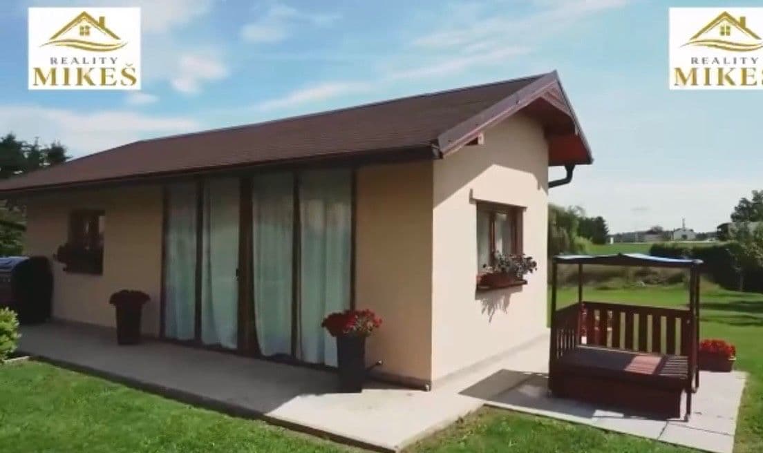 Prodej domu 180 m², pozemek 1.443 m², Netín, Kraj Vysočina Prodej domu 180 m², pozemek 1.443 m², Netín, Kraj Vysočina