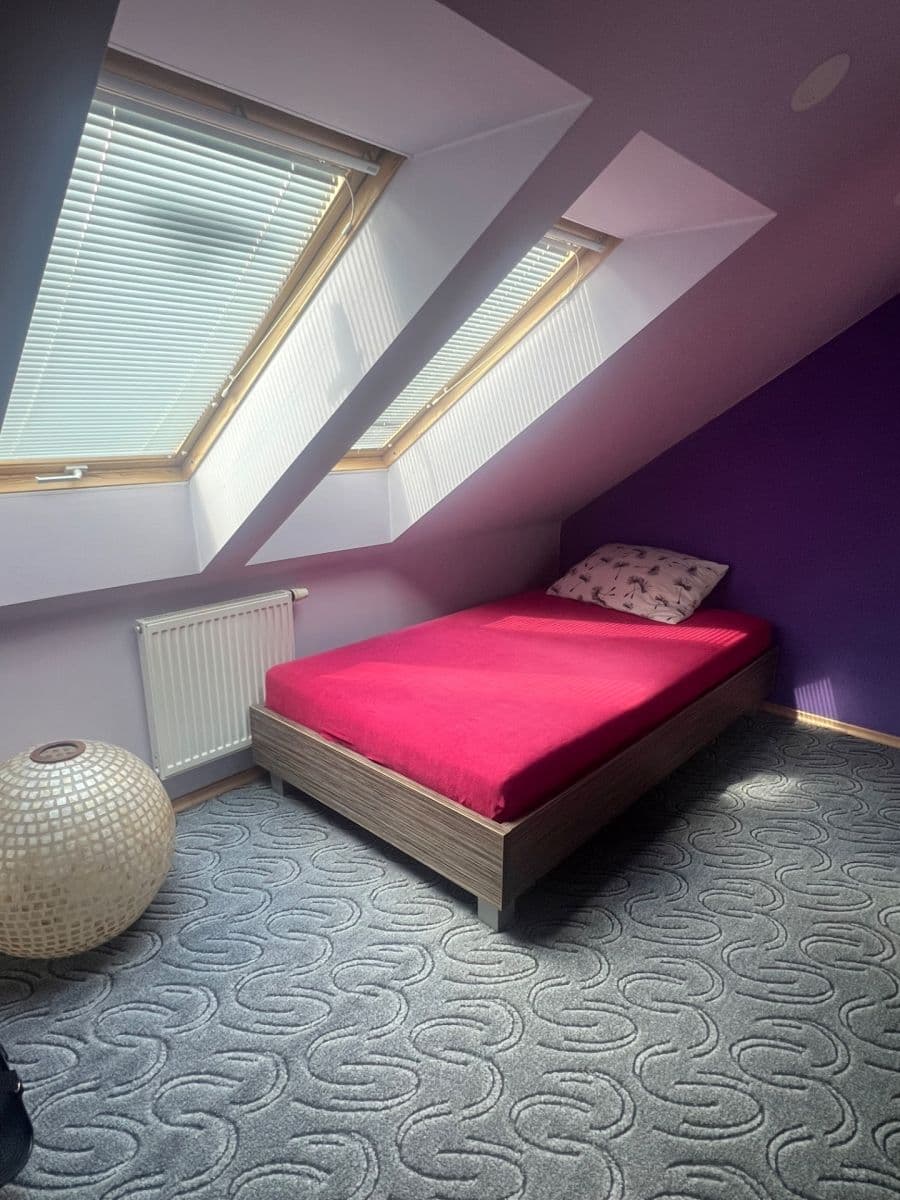 Prodej domu 180 m², pozemek 1.443 m², Netín, Kraj Vysočina Prodej domu 180 m², pozemek 1.443 m², Netín, Kraj Vysočina