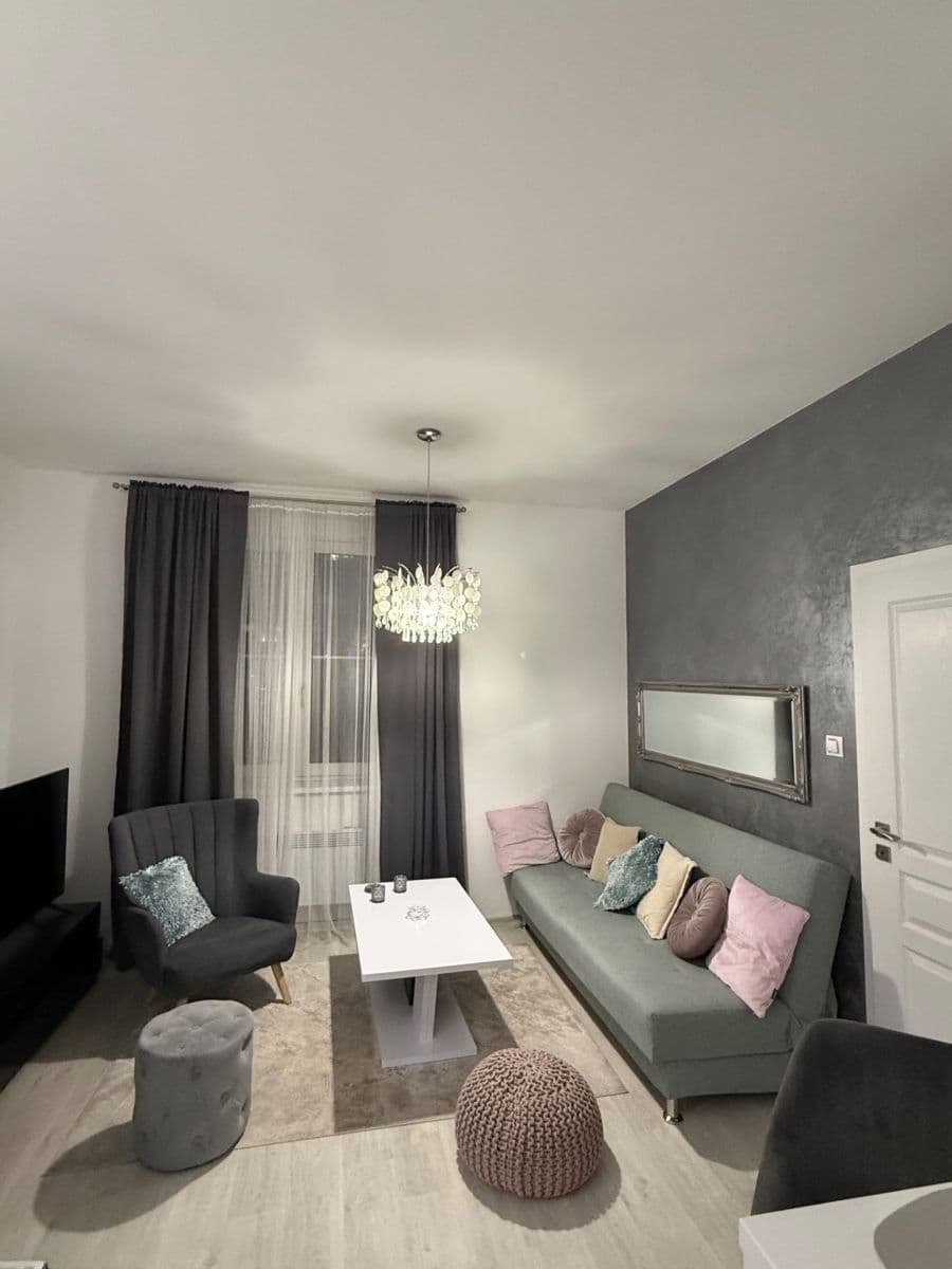 Pronájem bytu 2+kk 53 m², U Svobodárny, Praha, Praha Pronájem bytu 2+kk 53 m², U Svobodárny, Praha, Praha