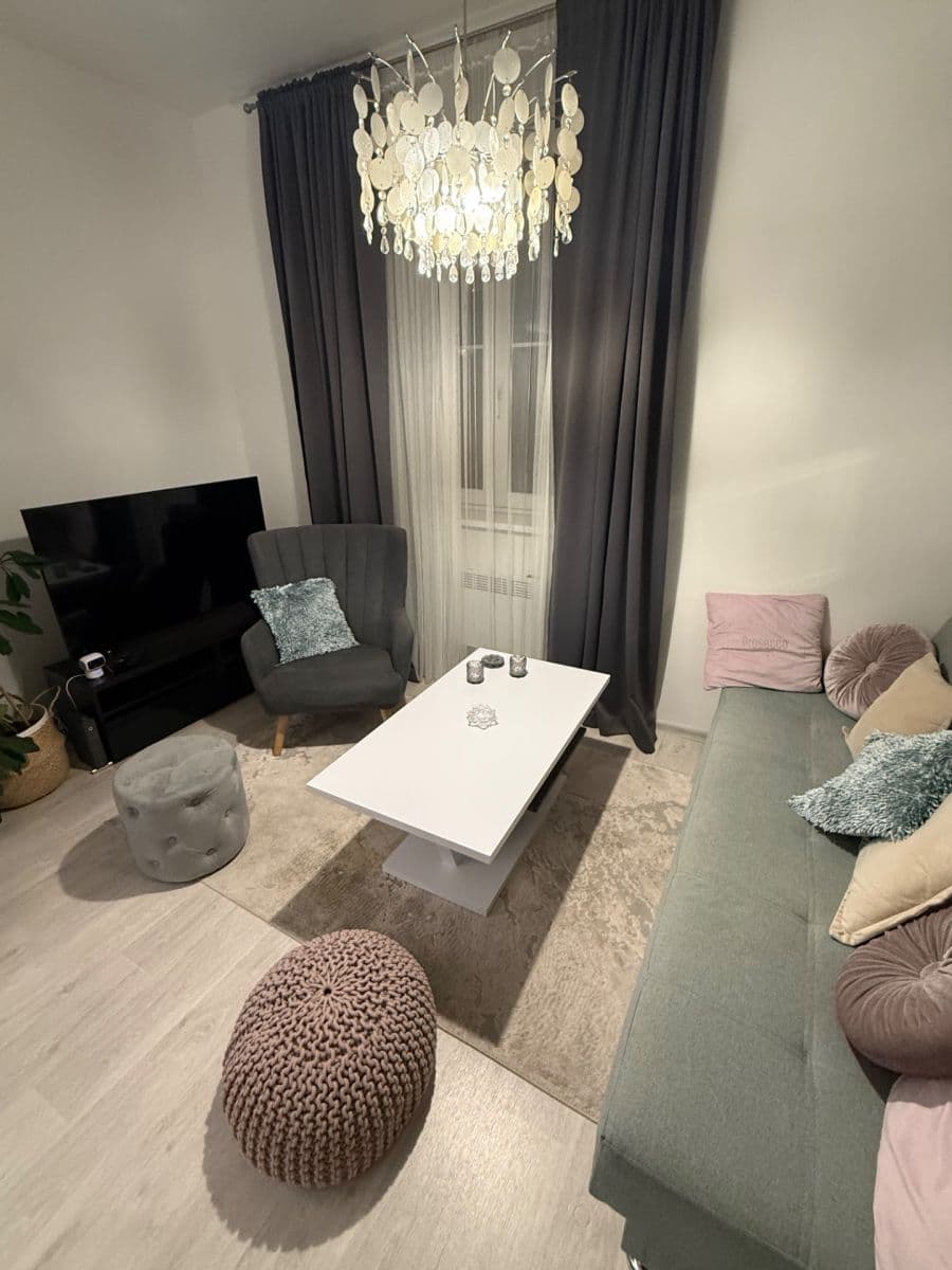 Pronájem bytu 2+kk 53 m², U Svobodárny, Praha, Praha Pronájem bytu 2+kk 53 m², U Svobodárny, Praha, Praha