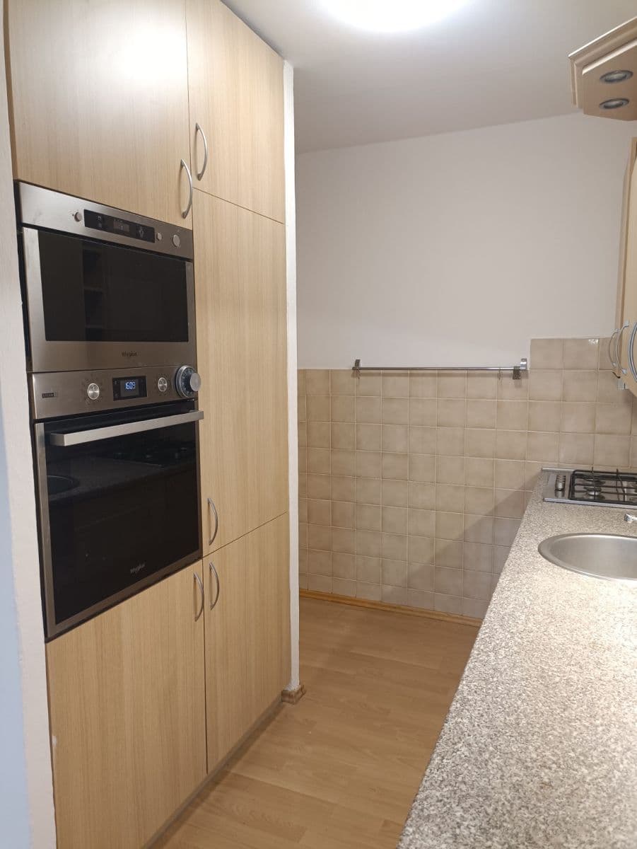 Pronájem bytu 3+1 81 m², Amforová, Praha, Praha Pronájem bytu 3+1 81 m², Amforová, Praha, Praha