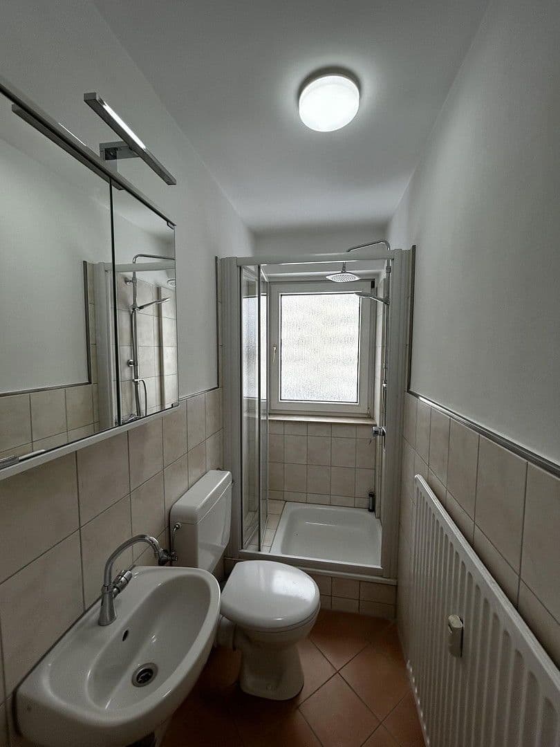 Pronájem bytu 4+1 92 m², Beethovenstraße 8-10, Baunatal, Hessen Pronájem bytu 4+1 92 m², Beethovenstraße 8-10, Baunatal, Hessen