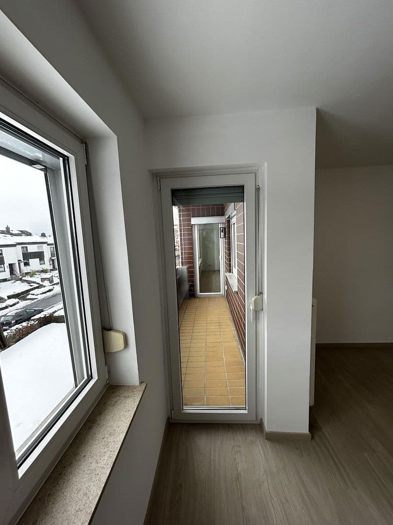 Pronájem bytu 4+1 92 m², Beethovenstraße 8-10, Baunatal, Hessen Pronájem bytu 4+1 92 m², Beethovenstraße 8-10, Baunatal, Hessen