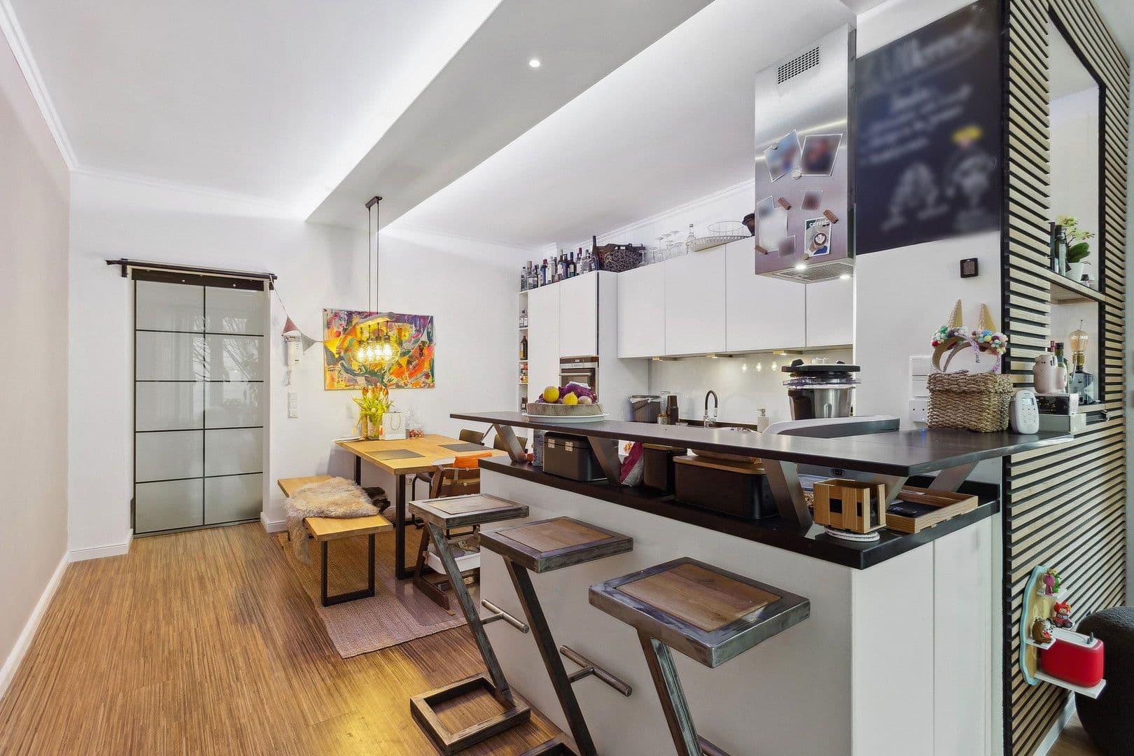 Prodej bytu 3+1 94 m², Lessingstr. 53, Köln, Severní Porýní-Vestfálsko Prodej bytu 3+1 94 m², Lessingstr. 53, Köln, Severní Porýní-Vestfálsko