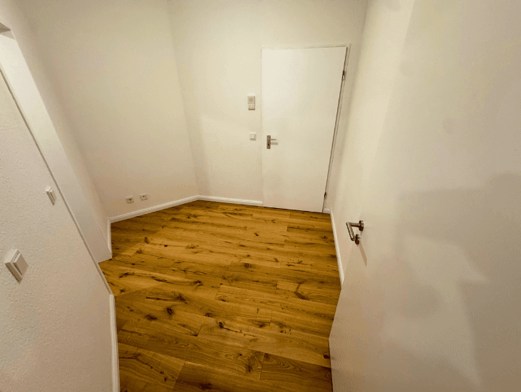 Pronájem bytu 2+1 55 m², Brühler Straße 237, Köln, Severní Porýní-Vestfálsko Pronájem bytu 2+1 55 m², Brühler Straße 237, Köln, Severní Porýní-Vestfálsko