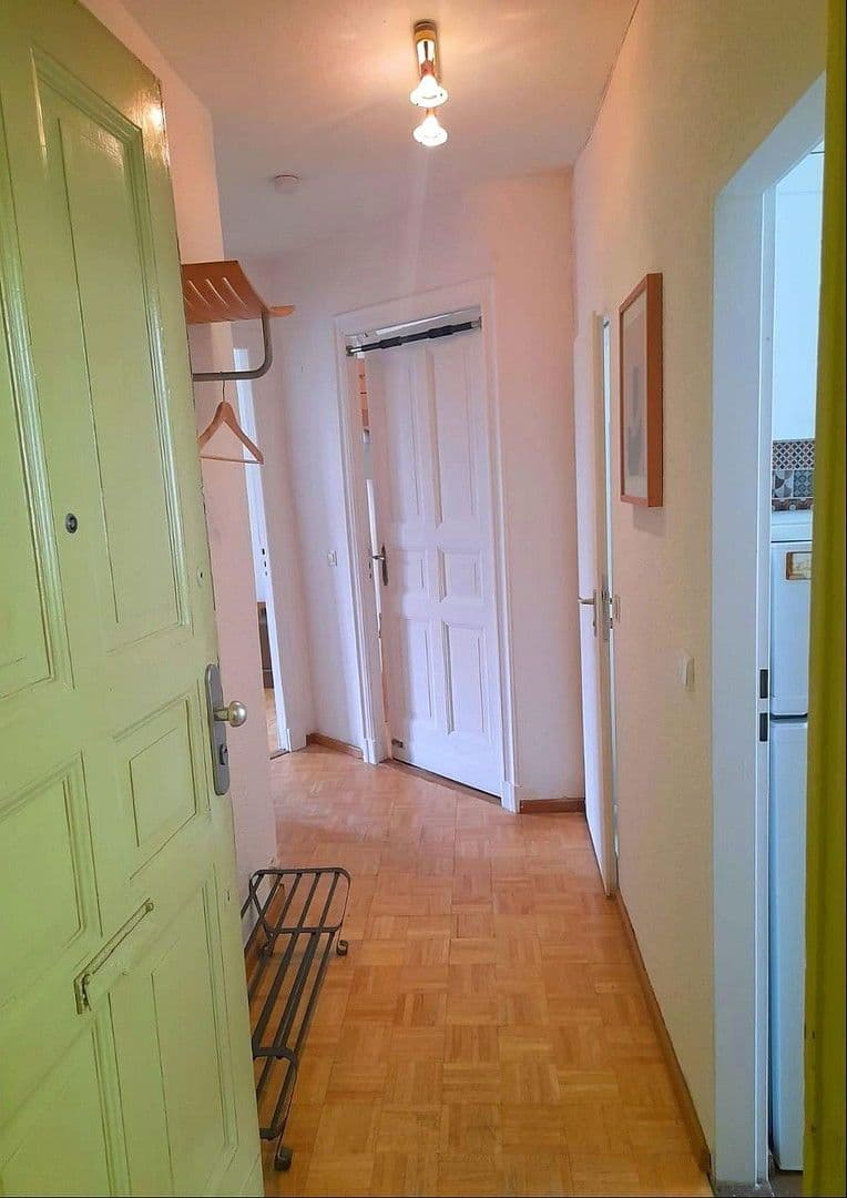 Prodej bytu 2+1 52 m², Silbersteinstraße 144, Berlin, Berlín Prodej bytu 2+1 52 m², Silbersteinstraße 144, Berlin, Berlín