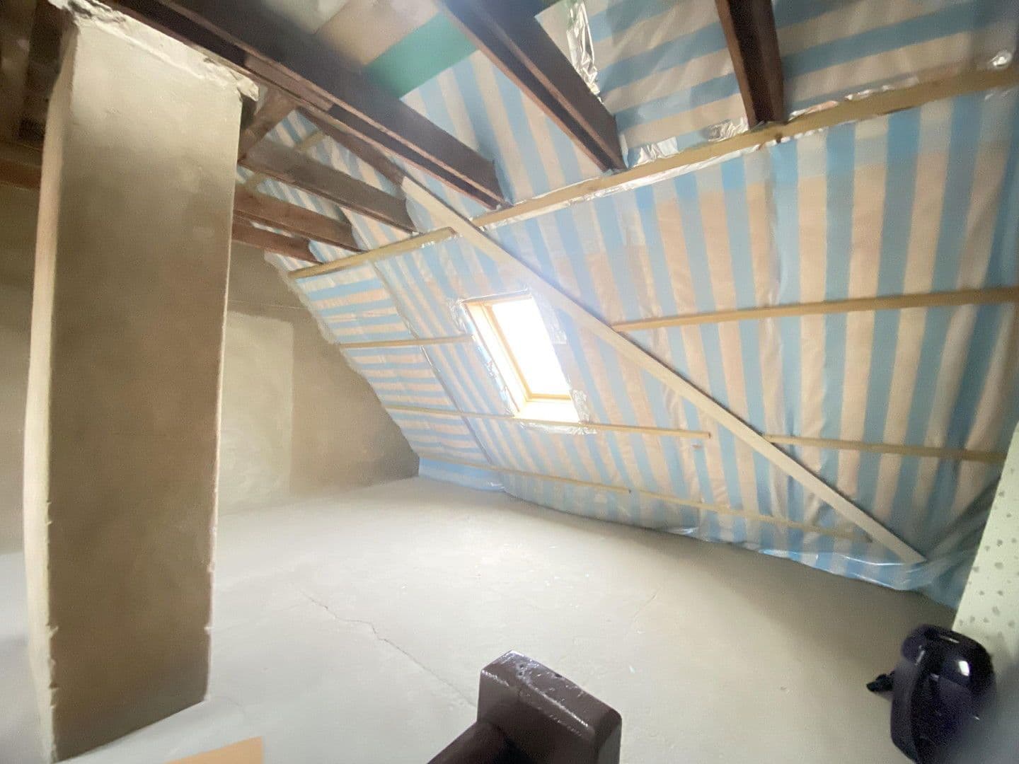 Prodej domu 89 m², pozemek 244 m², Neubrandenburg, Mecklenburg-Vorpommern Prodej domu 89 m², pozemek 244 m², Neubrandenburg, Mecklenburg-Vorpommern