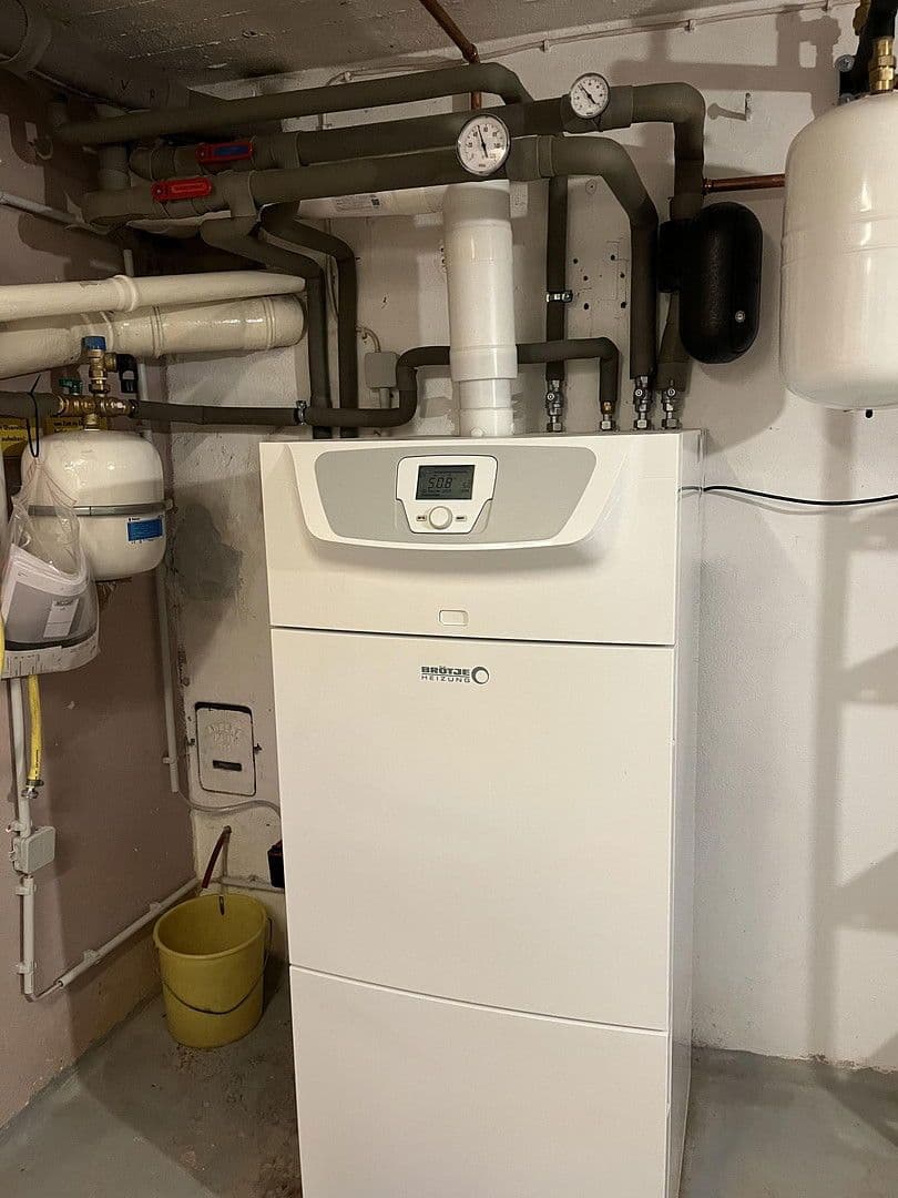 Prodej domu 110 m², pozemek 165 m², Bremen, Bremen Prodej domu 110 m², pozemek 165 m², Bremen, Bremen