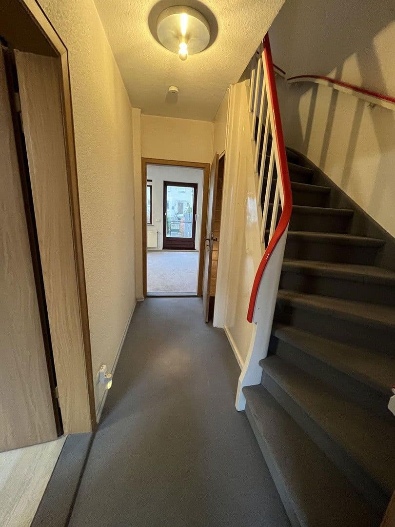 Prodej domu 110 m², pozemek 165 m², Bremen, Bremen Prodej domu 110 m², pozemek 165 m², Bremen, Bremen