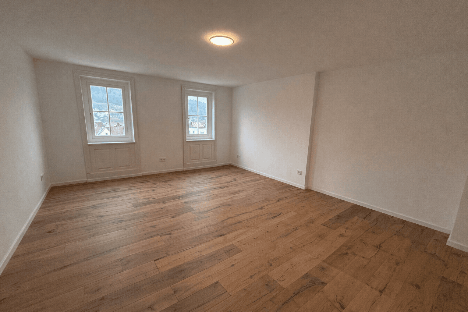 Pronájem bytu 4+1 105 m², Lorch, Bádensko-Württembersko Pronájem bytu 4+1 105 m², Lorch, Bádensko-Württembersko