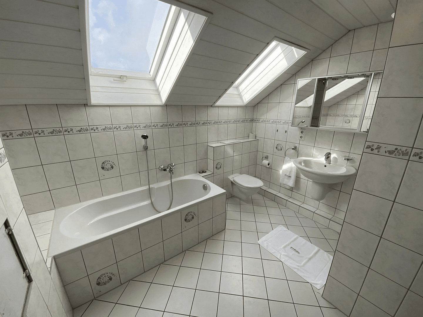 Pronájem bytu 2+1 61 m², Sindelfingen, Bádensko-Württembersko Pronájem bytu 2+1 61 m², Sindelfingen, Bádensko-Württembersko