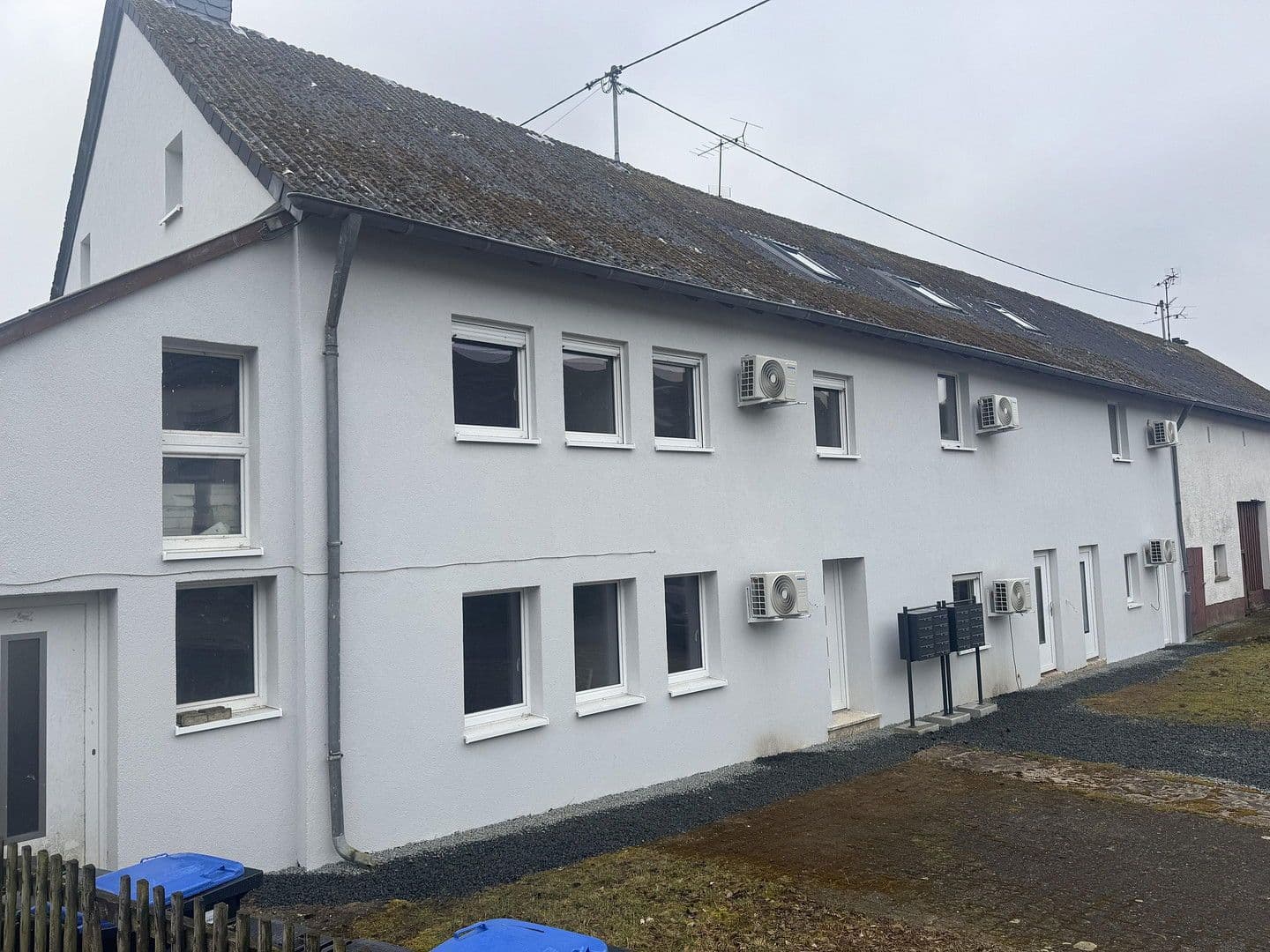 Prodej domu 390 m², pozemek 587 m², Mandern, Porýní-Falc Prodej domu 390 m², pozemek 587 m², Mandern, Porýní-Falc