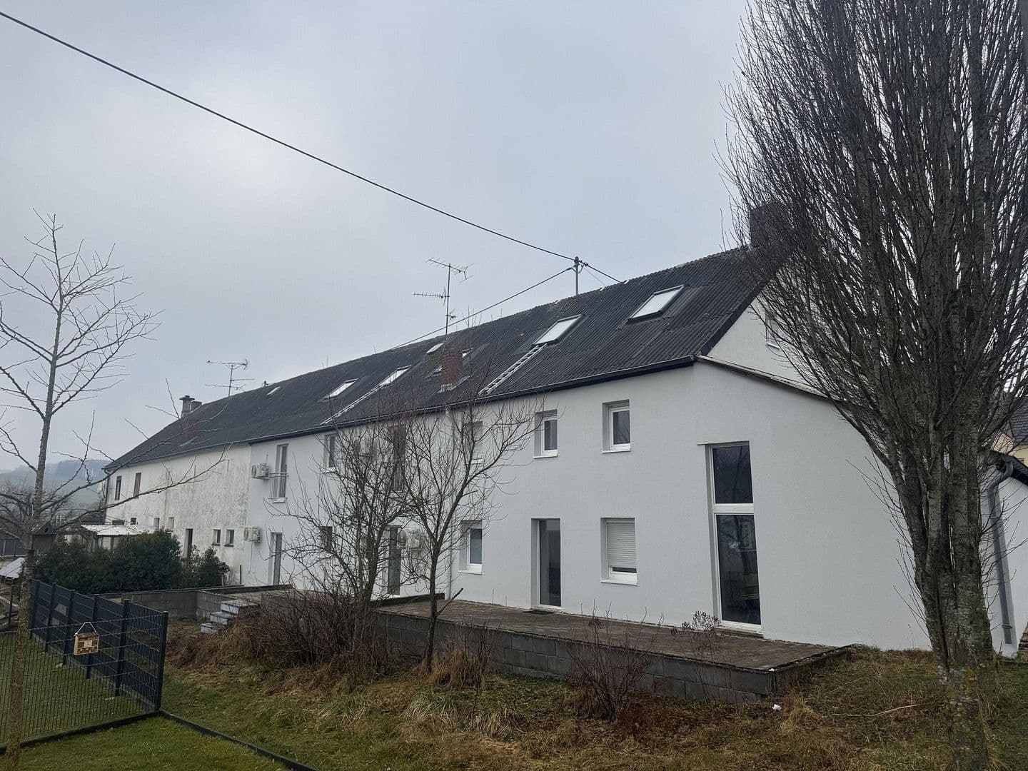 Prodej domu 390 m², pozemek 587 m², Mandern, Porýní-Falc Prodej domu 390 m², pozemek 587 m², Mandern, Porýní-Falc