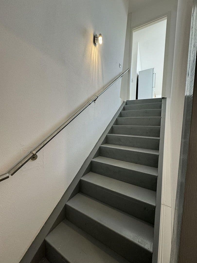 Prodej domu 390 m², pozemek 587 m², Mandern, Porýní-Falc Prodej domu 390 m², pozemek 587 m², Mandern, Porýní-Falc