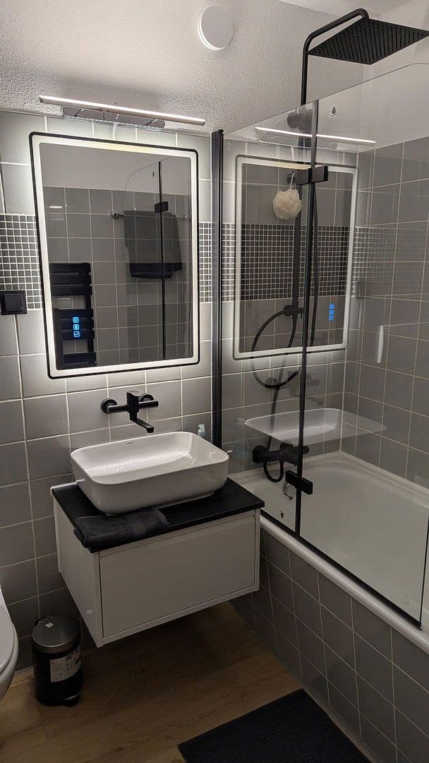 Pronájem bytu 1+1 34 m², Helene-Mayer-Ring 12, München, Bavorsko Pronájem bytu 1+1 34 m², Helene-Mayer-Ring 12, München, Bavorsko