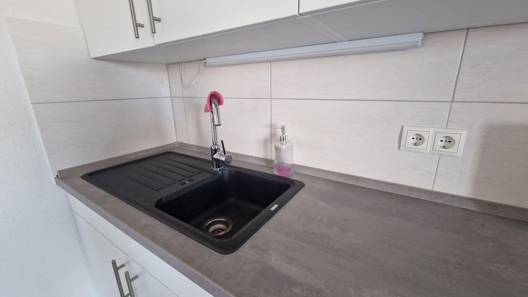 Prodej bytu 3+1 86 m², Kurzer Weg 14, Bardowick, Dolní Sasko Prodej bytu 3+1 86 m², Kurzer Weg 14, Bardowick, Dolní Sasko