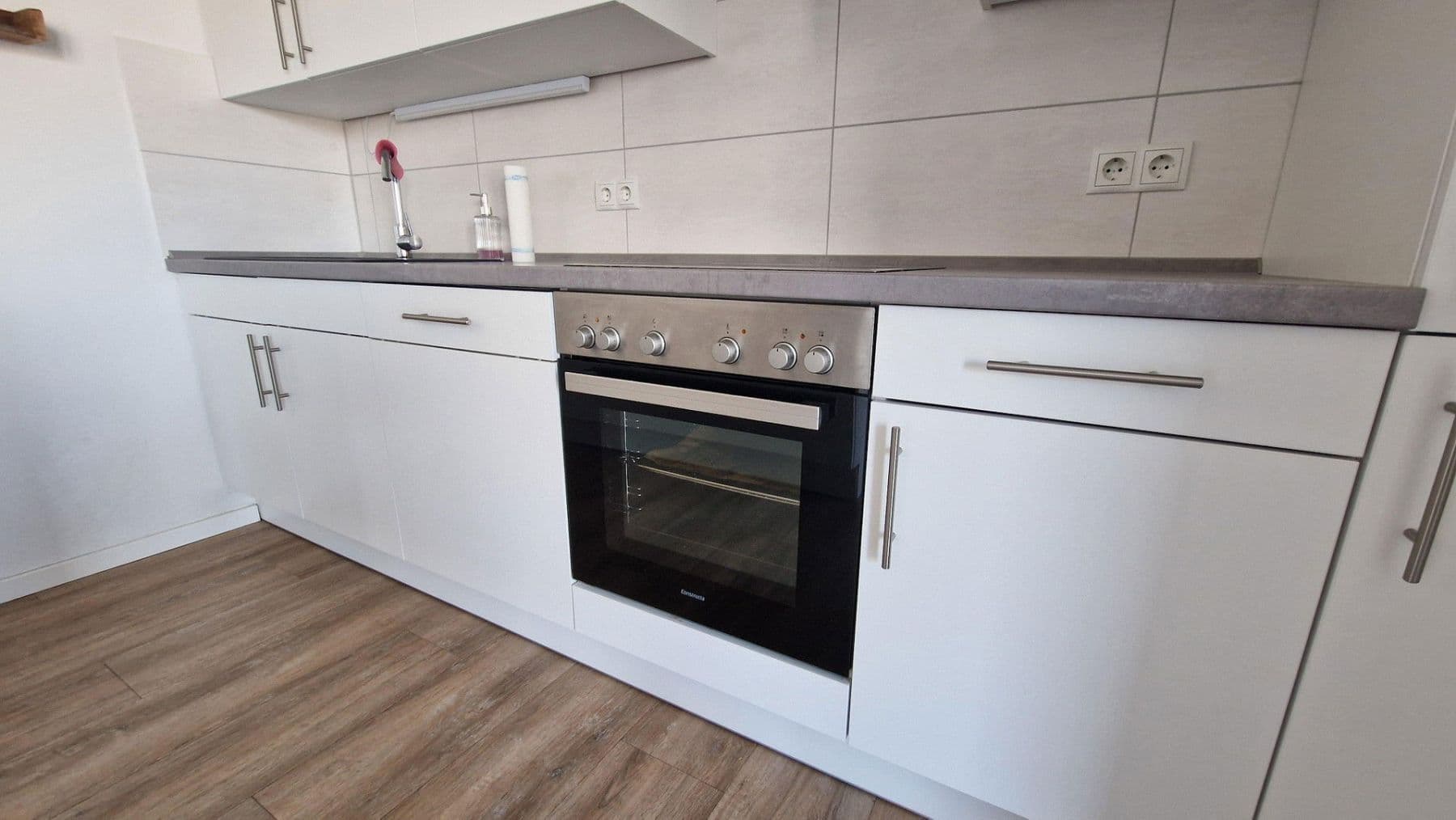 Prodej bytu 3+1 86 m², Kurzer Weg 14, Bardowick, Dolní Sasko Prodej bytu 3+1 86 m², Kurzer Weg 14, Bardowick, Dolní Sasko