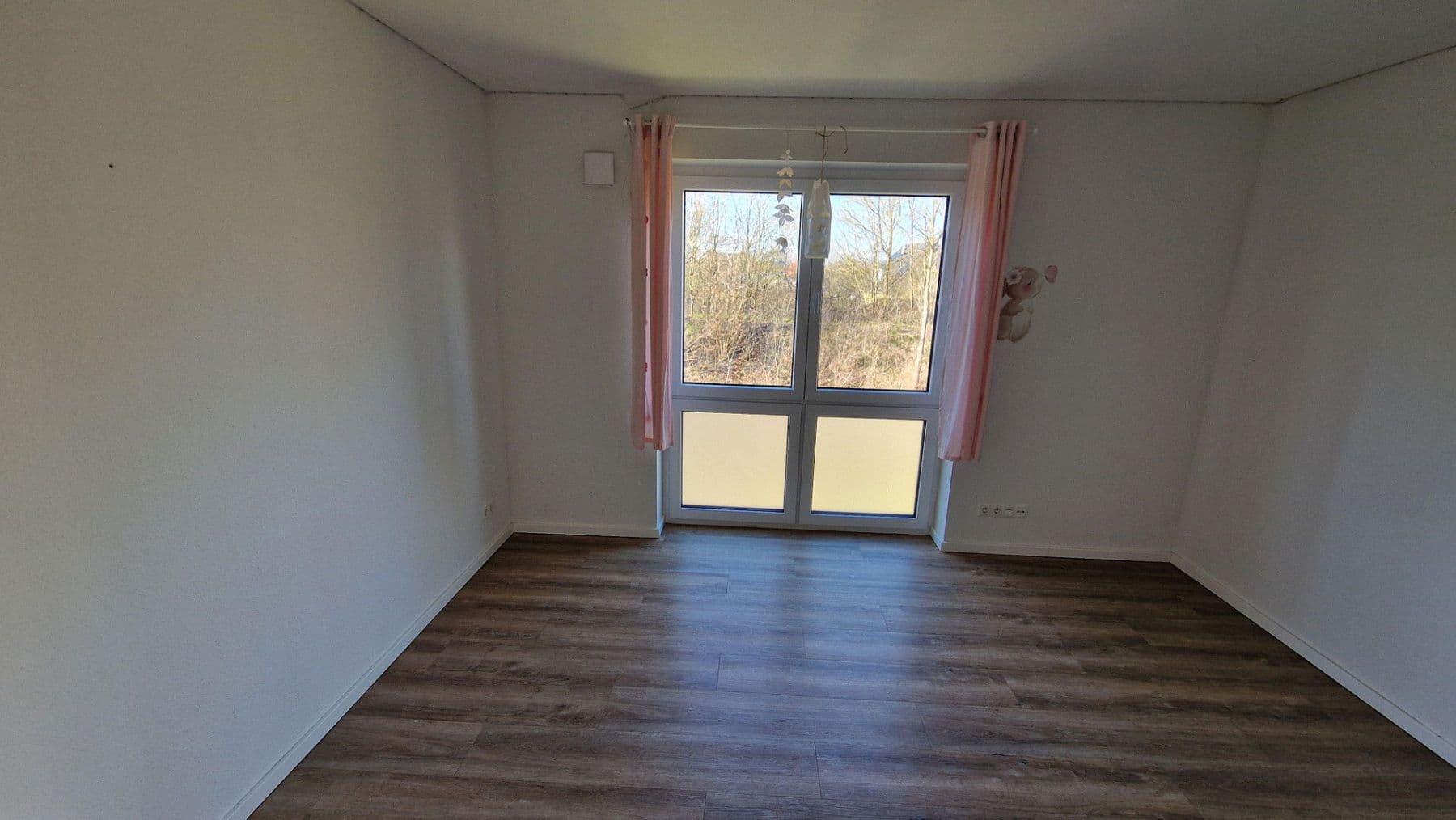 Prodej bytu 3+1 86 m², Kurzer Weg 14, Bardowick, Dolní Sasko Prodej bytu 3+1 86 m², Kurzer Weg 14, Bardowick, Dolní Sasko