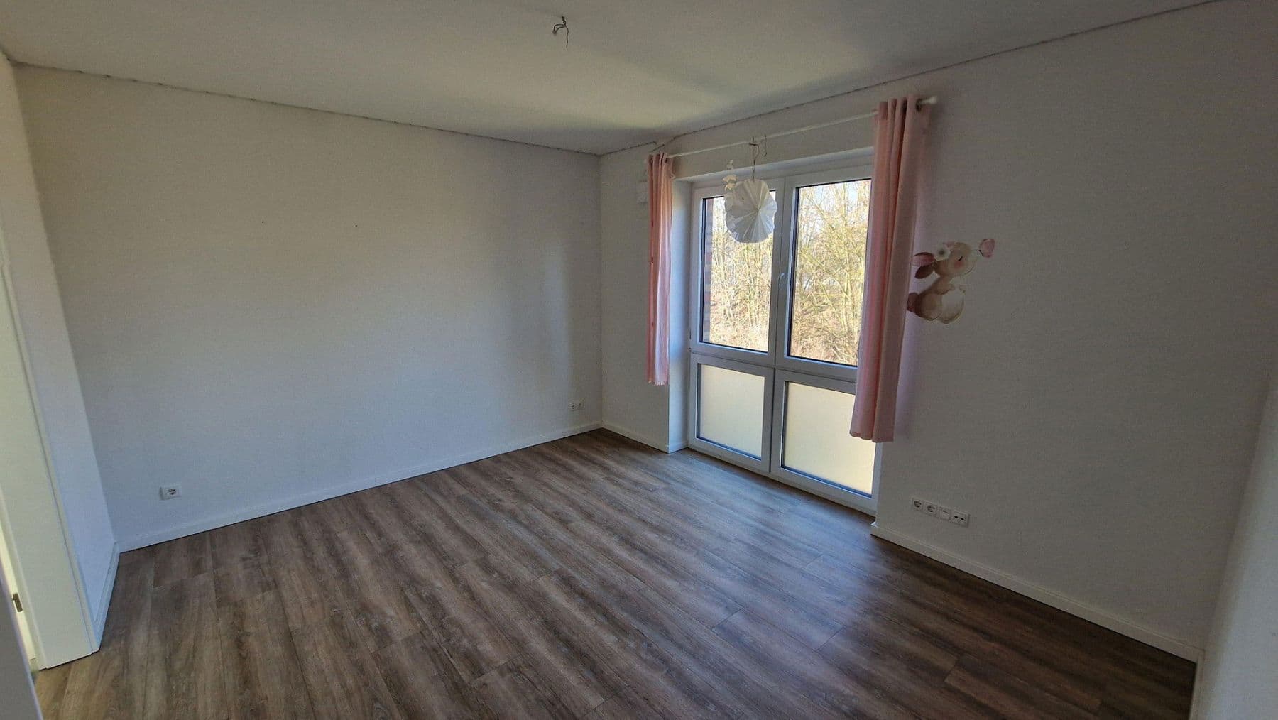 Prodej bytu 3+1 86 m², Kurzer Weg 14, Bardowick, Dolní Sasko Prodej bytu 3+1 86 m², Kurzer Weg 14, Bardowick, Dolní Sasko