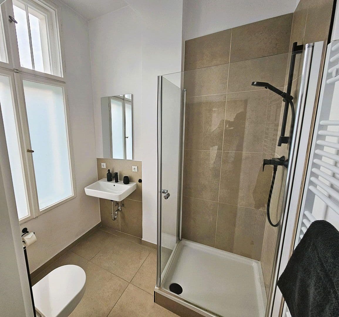 Prodej bytu 4+1 150 m², Brandenburgische Straße 16, Berlin, Berlín Prodej bytu 4+1 150 m², Brandenburgische Straße 16, Berlin, Berlín